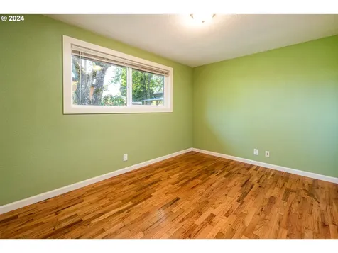 425 Colt Drive Eugene OR 97401