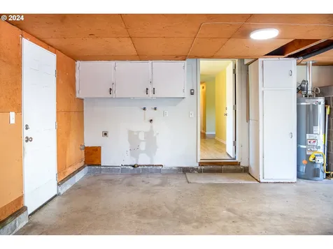 425 Colt Drive Eugene OR 97401