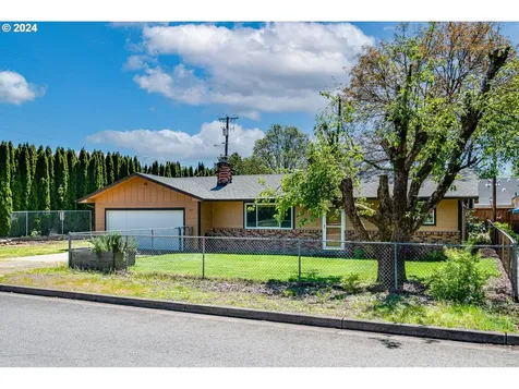 425 Colt Drive Eugene OR 97401