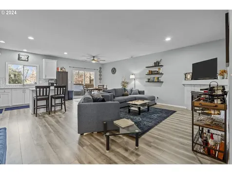 14979 SW Falkland Court Portland OR 97223