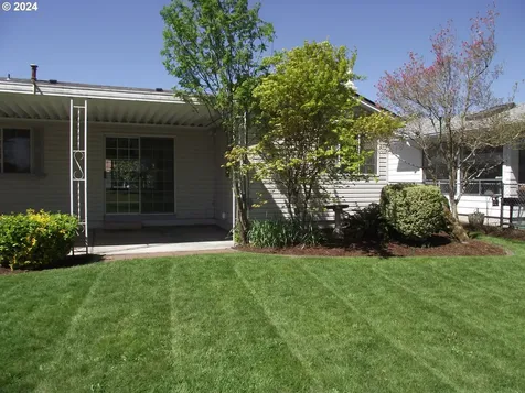 1172 Randolph Road Woodburn OR 97071