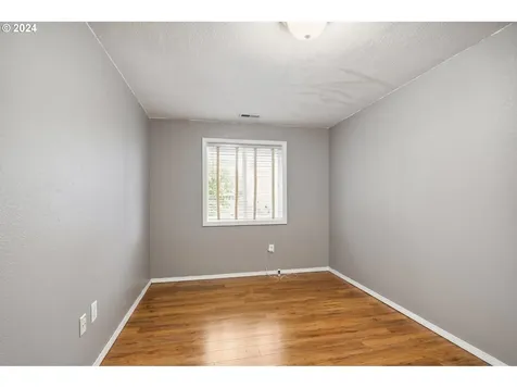 3233 Olive Street Vancouver WA 98660