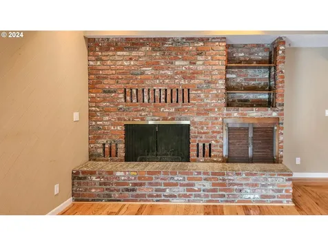 6395 Coos Bay Wagon Road Roseburg OR 97471