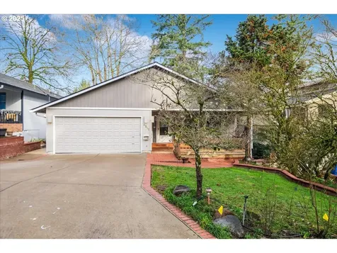 4351 SW Vesta Street Portland OR 97219