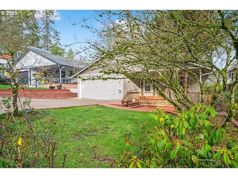4351 SW Vesta Street Portland OR 97219