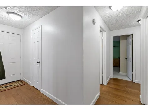 14520 NE 46th Street Vancouver WA 98682
