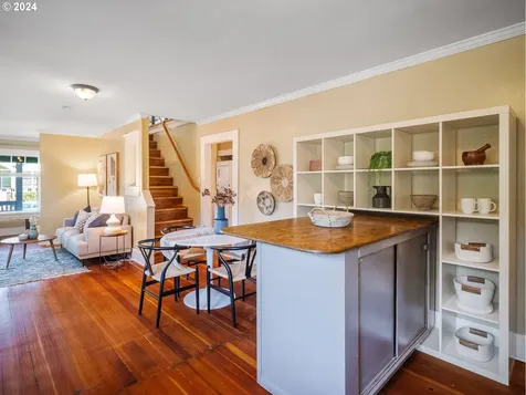 5125 Ne 20th Avenue Portland OR 97211