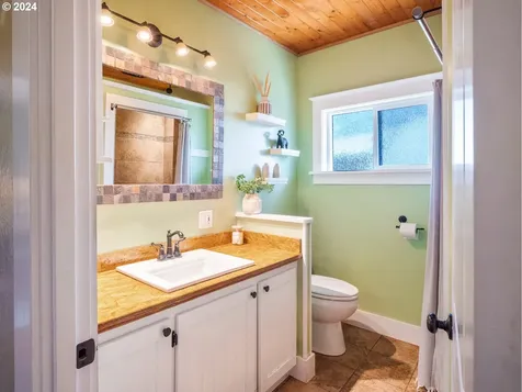 5125 Ne 20th Avenue Portland OR 97211