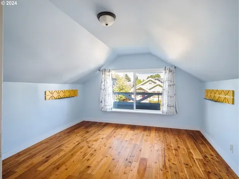5125 Ne 20th Avenue Portland OR 97211