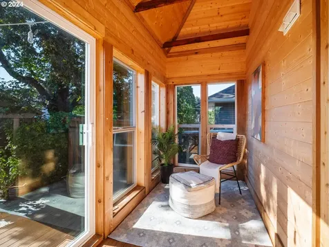5125 Ne 20th Avenue Portland OR 97211