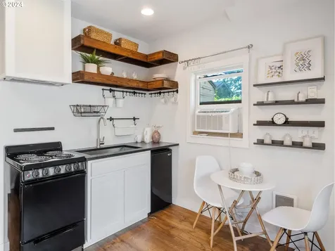 5125 Ne 20th Avenue Portland OR 97211