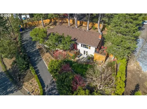 7325 Sw Canyon Drive Portland OR 97225