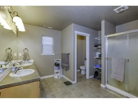532 Hile Lane Ne Salem OR 97301