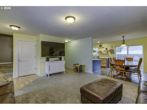 532 Hile Lane Ne Salem OR 97301