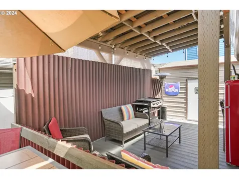 4321 Raccoon Avenue NE Salem OR 97305