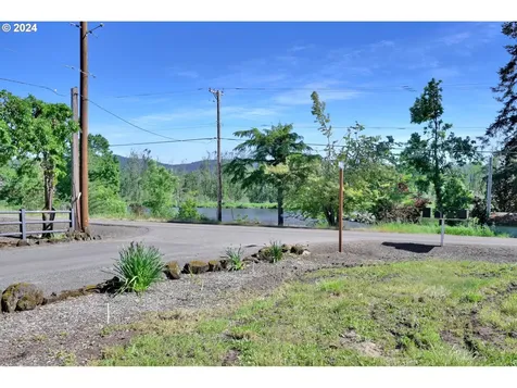 88602 Whitsell Lane Springfield OR 97478