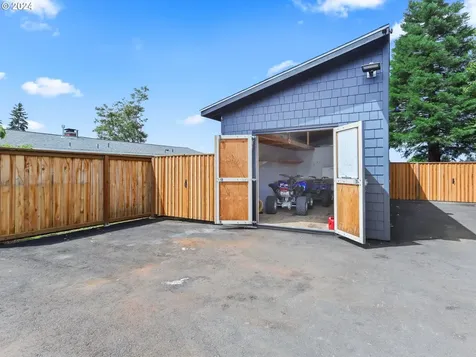 177 King Street Oregon City OR 97045