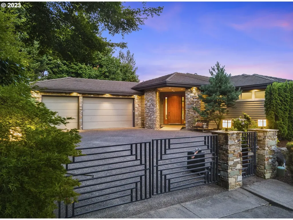 9929 NW Upton Court Portland OR 97229