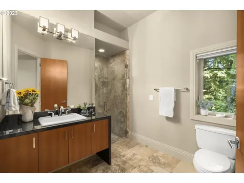 9929 NW Upton Court Portland OR 97229