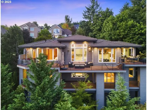 9929 NW Upton Court Portland OR 97229