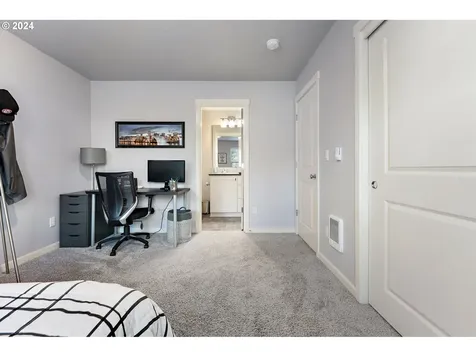 28849 SW Orleans Avenue Wilsonville OR 97070