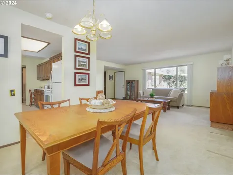 15775 SW Highland Court Portland OR 97224