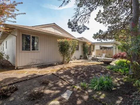 15775 SW Highland Court Portland OR 97224