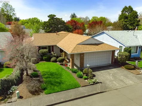 15775 SW Highland Court Portland OR 97224