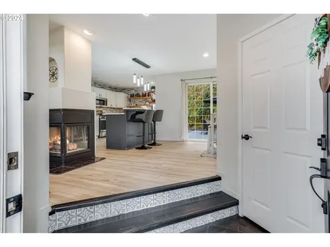 3702 Mohawk Way West Linn OR 97068