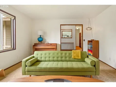 18808 Ne Hassalo Street Portland OR 97230