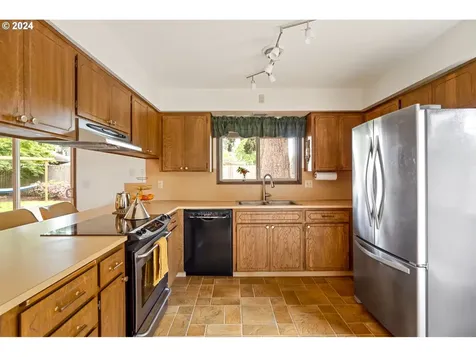 18808 Ne Hassalo Street Portland OR 97230