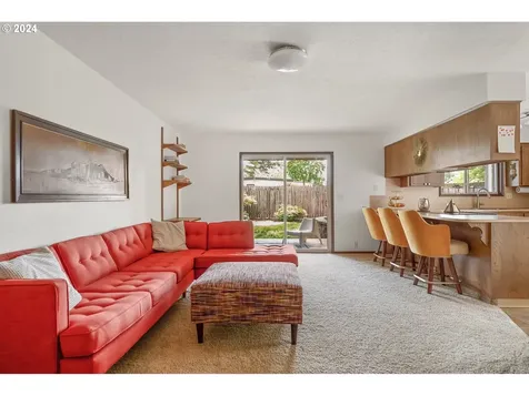 18808 Ne Hassalo Street Portland OR 97230