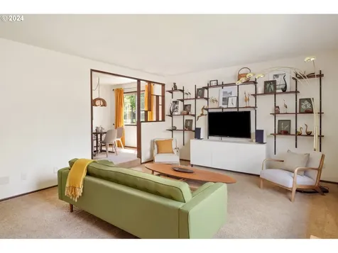 18808 Ne Hassalo Street Portland OR 97230