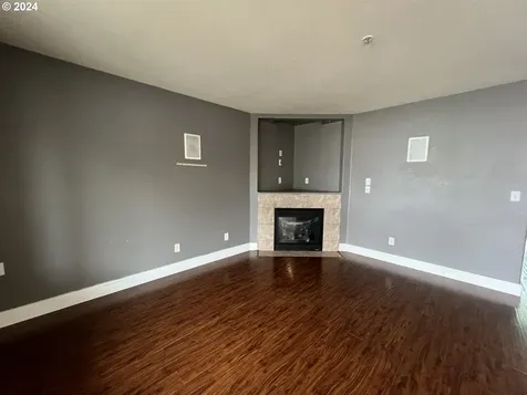 1976 Meadowood Loop Woodland WA 98674