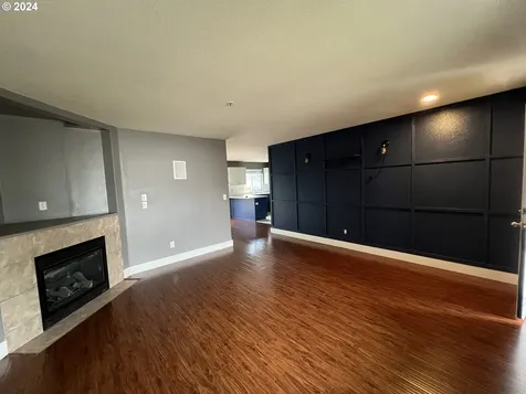 1976 Meadowood Loop Woodland WA 98674