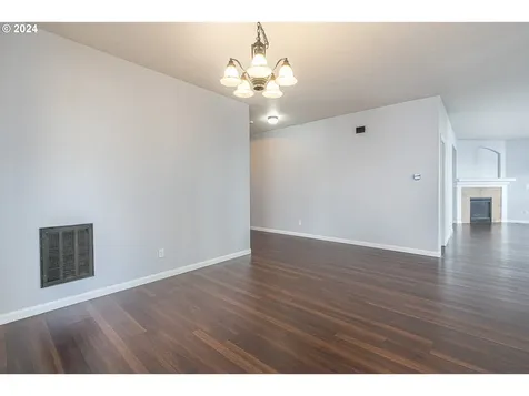 3441 Se Silver Fox Avenue Hillsboro OR 97123