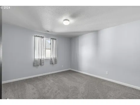 3441 Se Silver Fox Avenue Hillsboro OR 97123