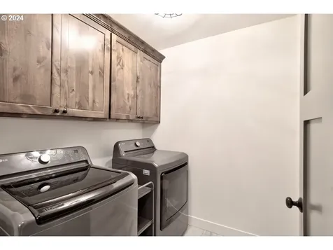 2283 Deer Avenue Stayton OR 97383