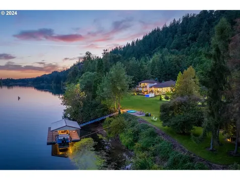24220 SW Petes Mountain Road West Linn OR 97068
