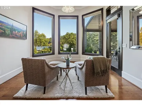 24220 SW Petes Mountain Road West Linn OR 97068