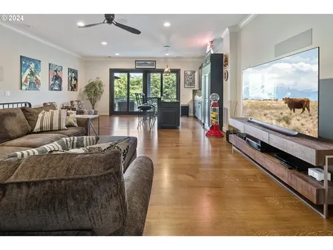 24220 SW Petes Mountain Road West Linn OR 97068
