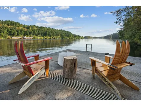 24220 SW Petes Mountain Road West Linn OR 97068