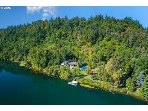 24220 SW Petes Mountain Road West Linn OR 97068
