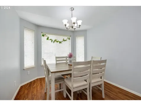 4639 Red Cherry Court Se Salem OR 97317