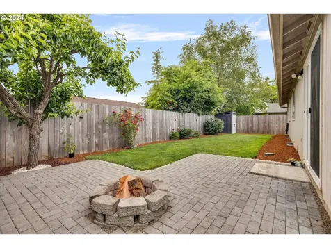 4639 Red Cherry Court Se Salem OR 97317