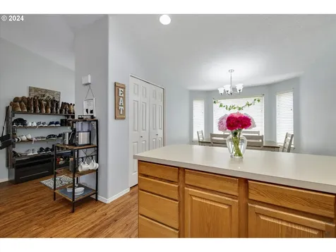 4639 Red Cherry Court Se Salem OR 97317