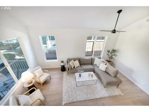 1763 Merlin Way Eugene OR 97402