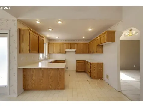 917 Amity Court Woodburn OR 97071