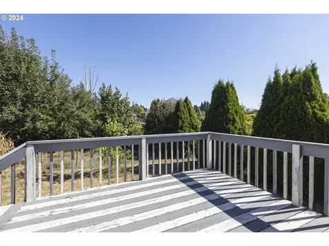 917 Amity Court Woodburn OR 97071