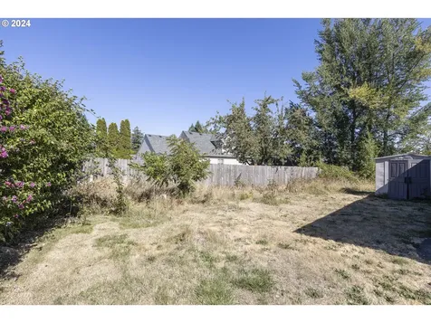 917 Amity Court Woodburn OR 97071